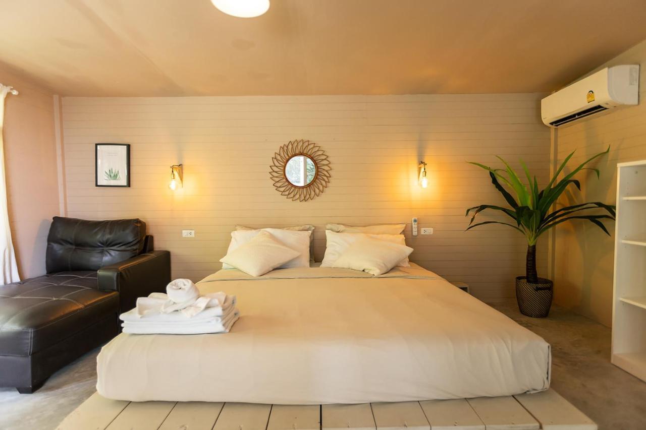 Indie Beach Bungalows Ко-Чанг Екстер'єр фото